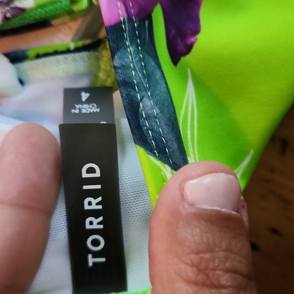 TORRID Neon Green, Floral Bikini Set, Size 4 - Picture 9 of 16
